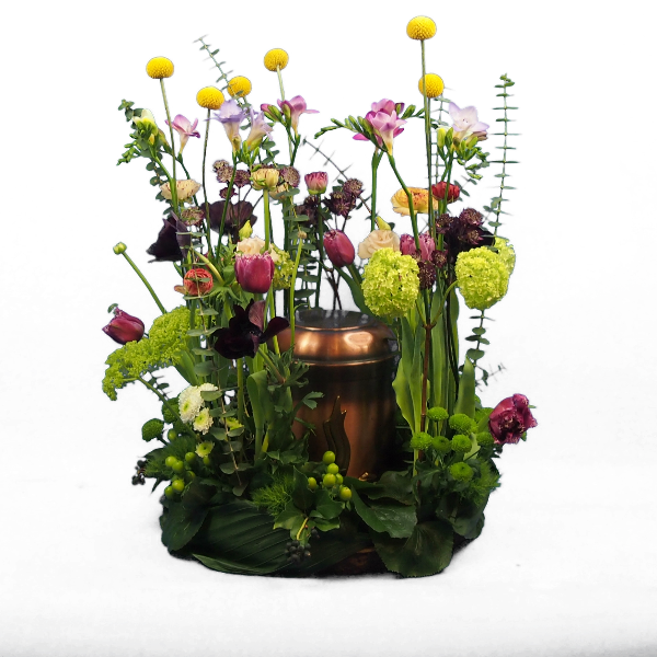 Urnenschmuck mit frühlingshafter Blumenkombination Bild 3